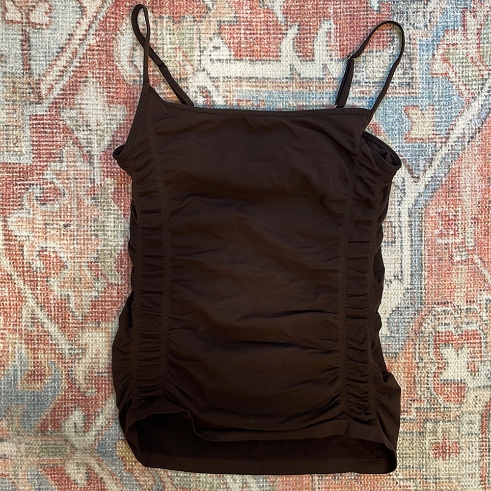 Classiques Entier Seamless Shaping Tank Camisole in Brown-Like New!